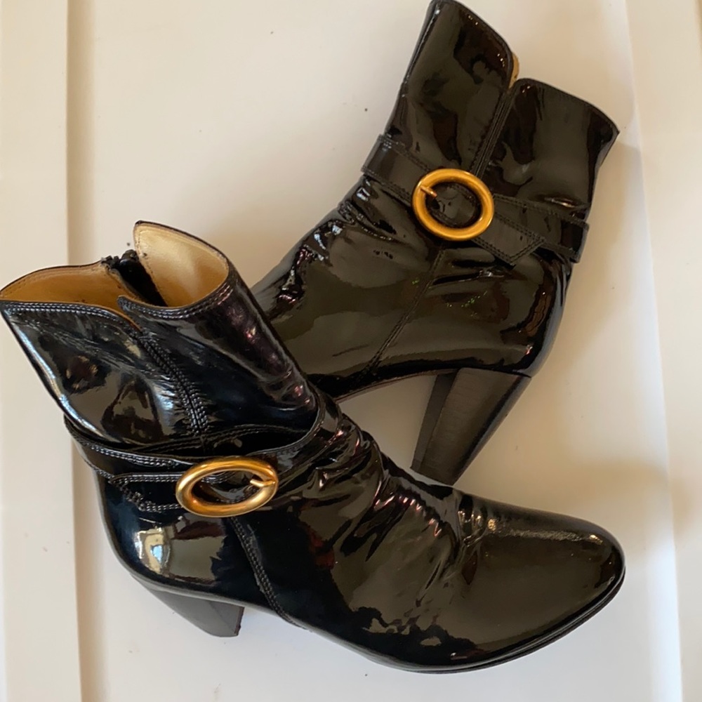 Franco Martini Made in Italy black leather lacquer boots gold buckle size 5.5